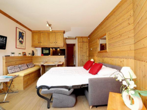 Studio rénové ski aux pieds avec parking et wifi - Courchevel 1850 - FR-1-575-48
